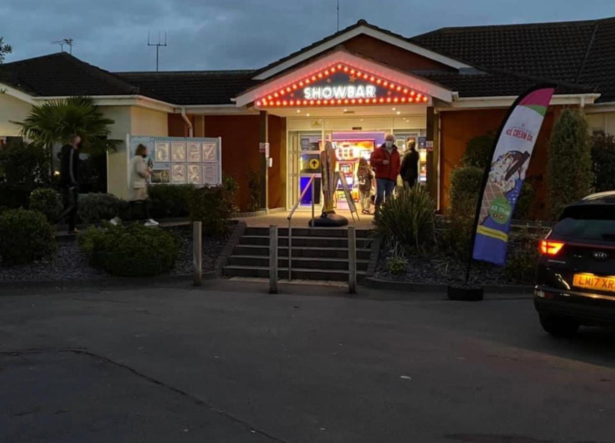 Private Rented Caravan Situated At Southview Holiday Park Winthorpe  Exteriör bild